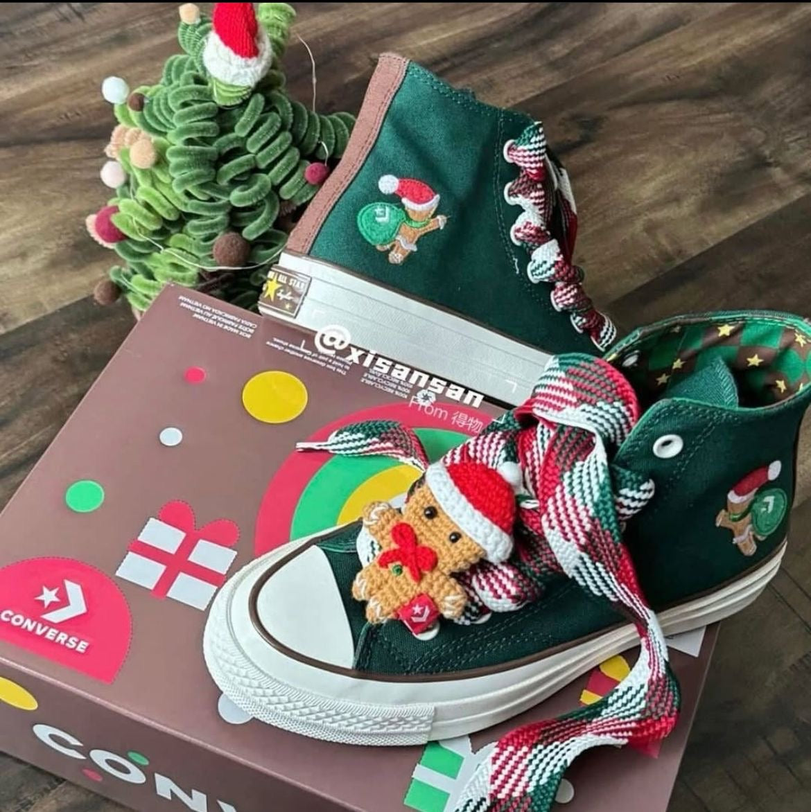 ALL Converse Christmas Original