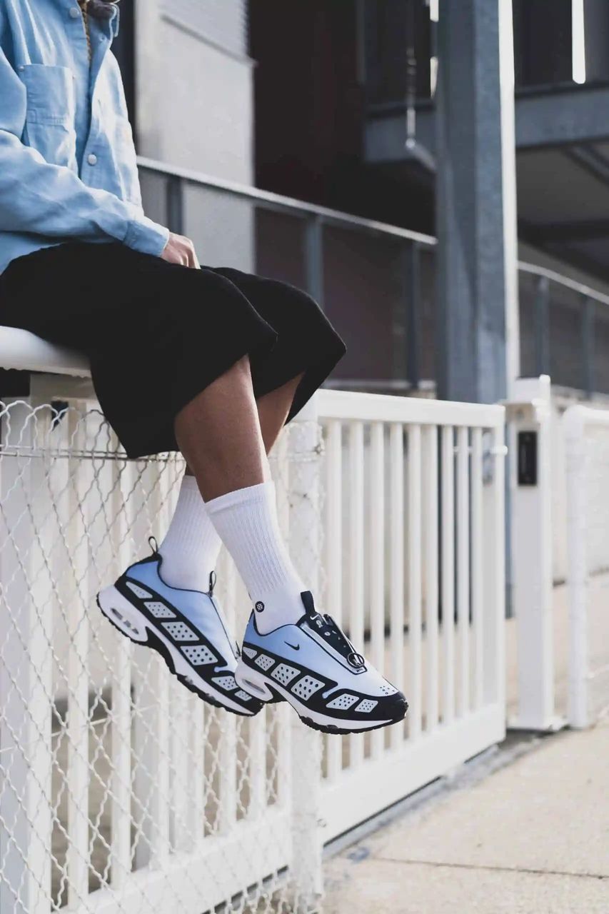 NIKE AIR MAX SNDR