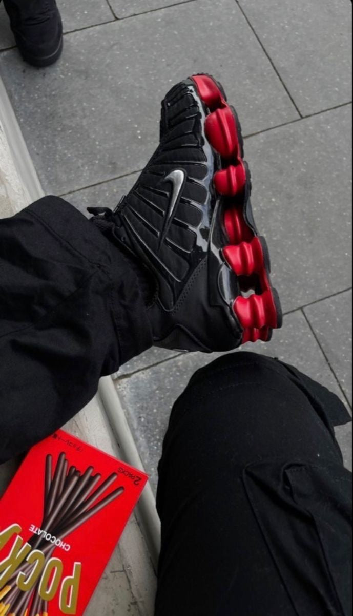 Nike Air Max Shox